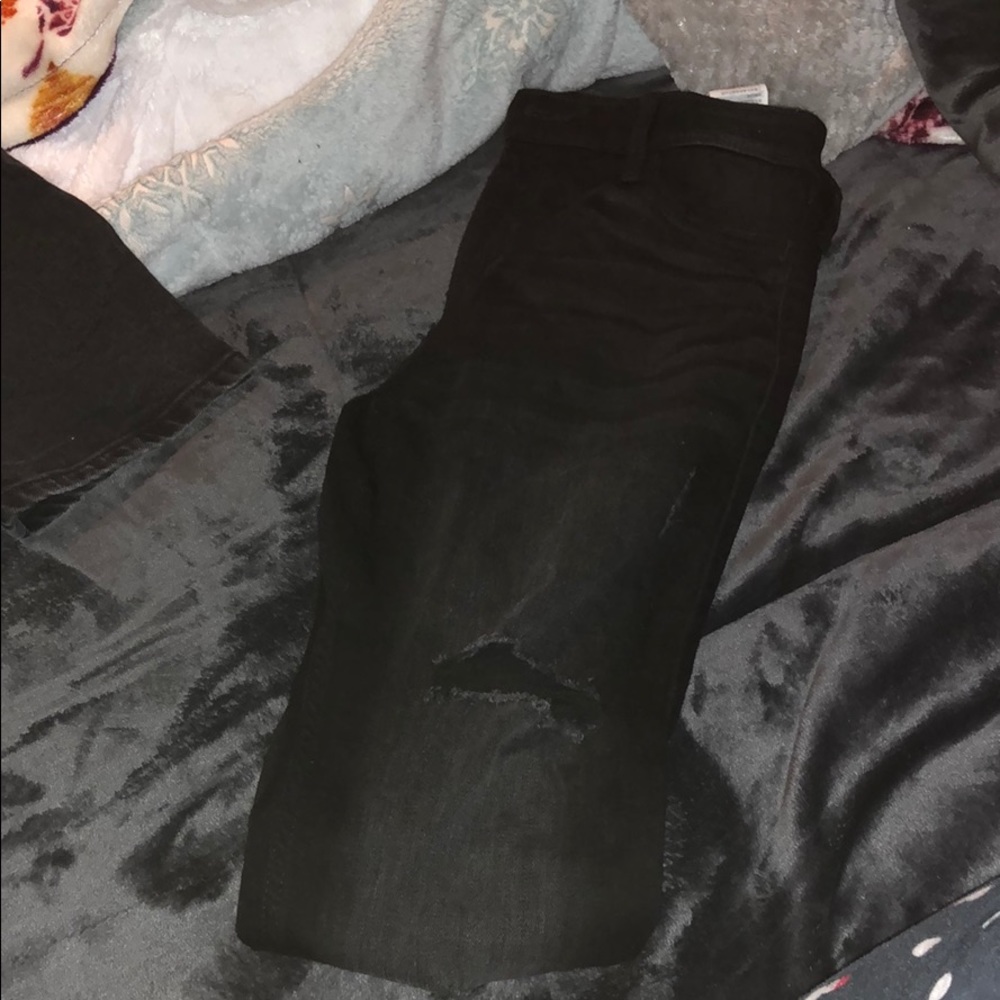 *BRAND NEW* Black ripped Hollister jeans